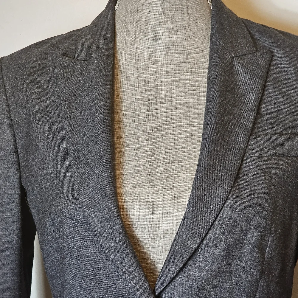 Giorgio Armani Le Collezioni Blazer Vintage 90s Size 6 100% Virgin Wool